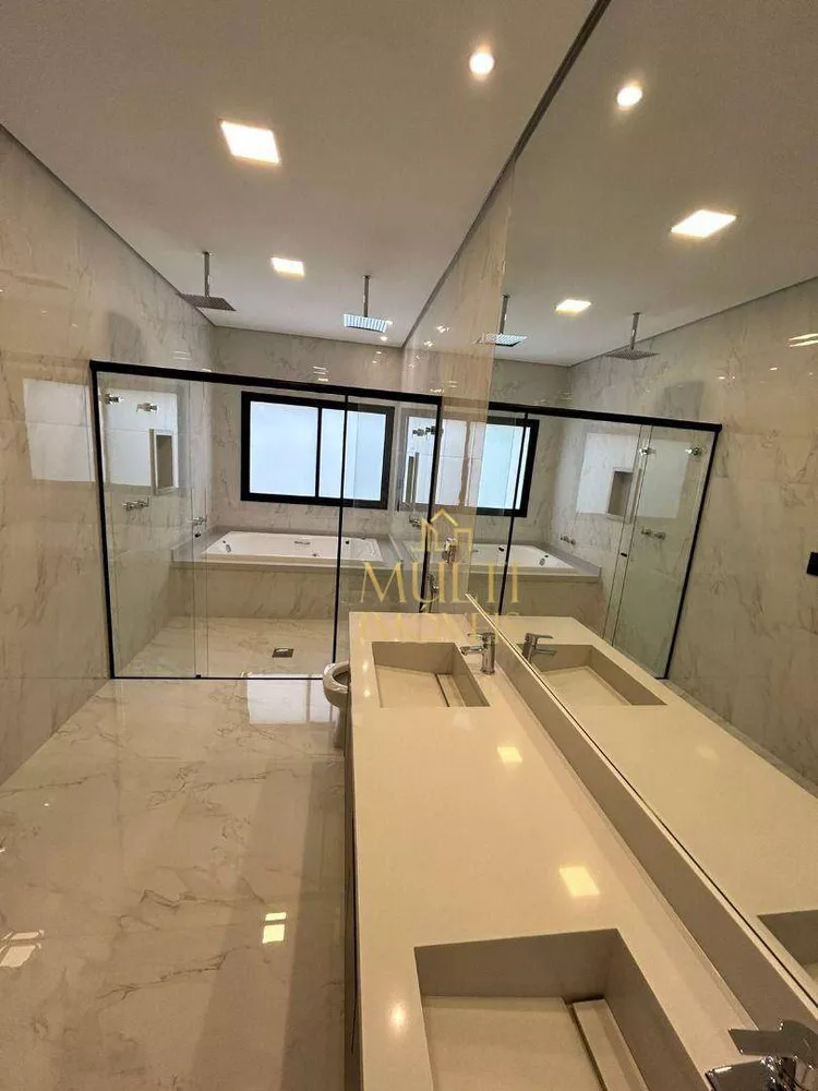 Casa de Condomínio à venda com 3 quartos, 248m² - Foto 4