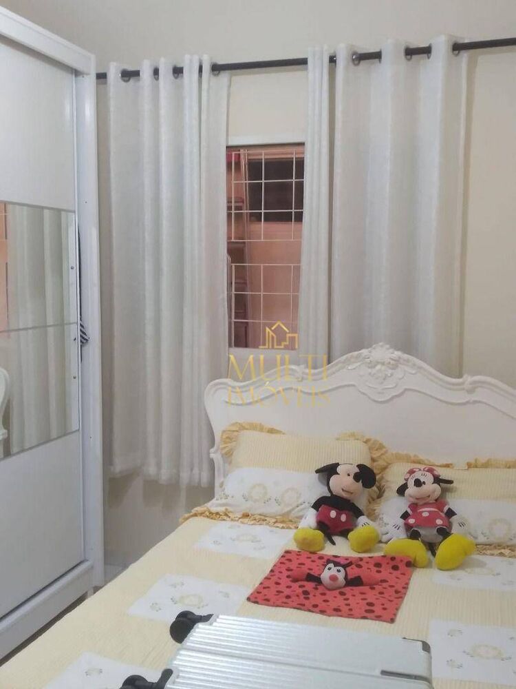 Casa, 3 quartos, 170 m² - Foto 2