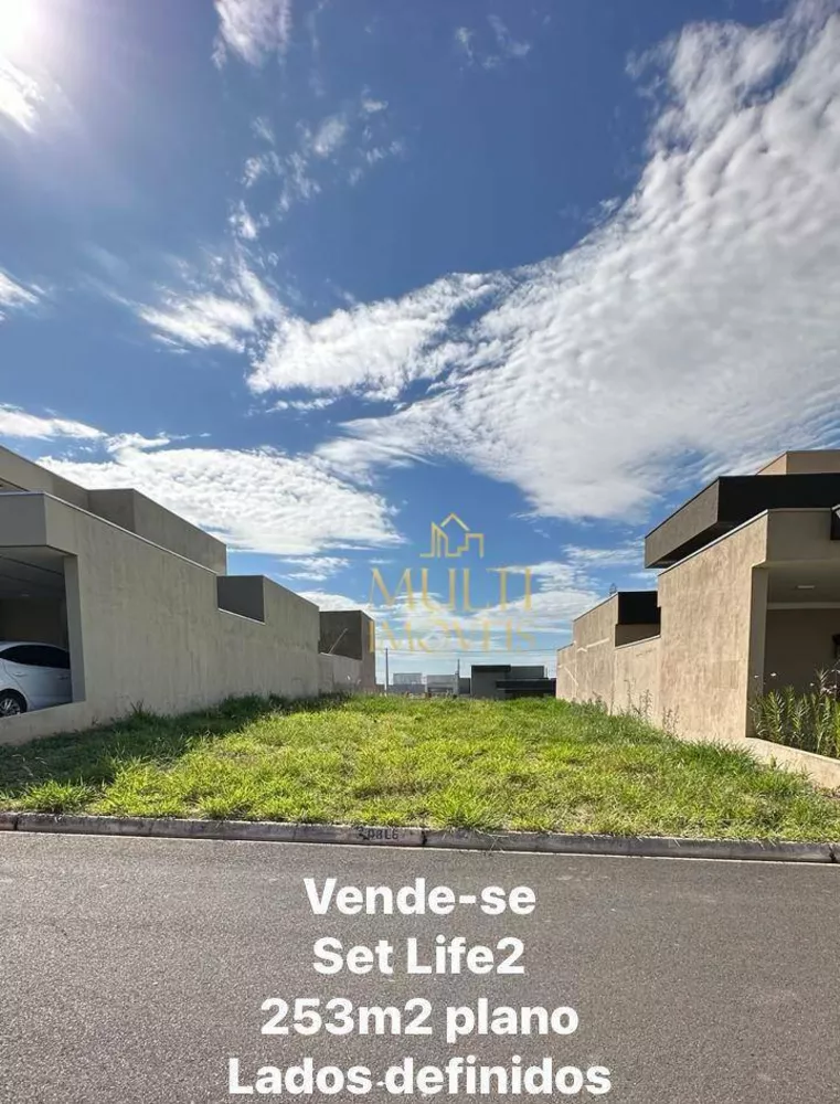 Loteamento e Condomínio, 253 m² - Foto 1