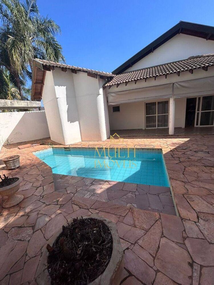 Casa de Condomínio à venda com 3 quartos, 290m² - Foto 2