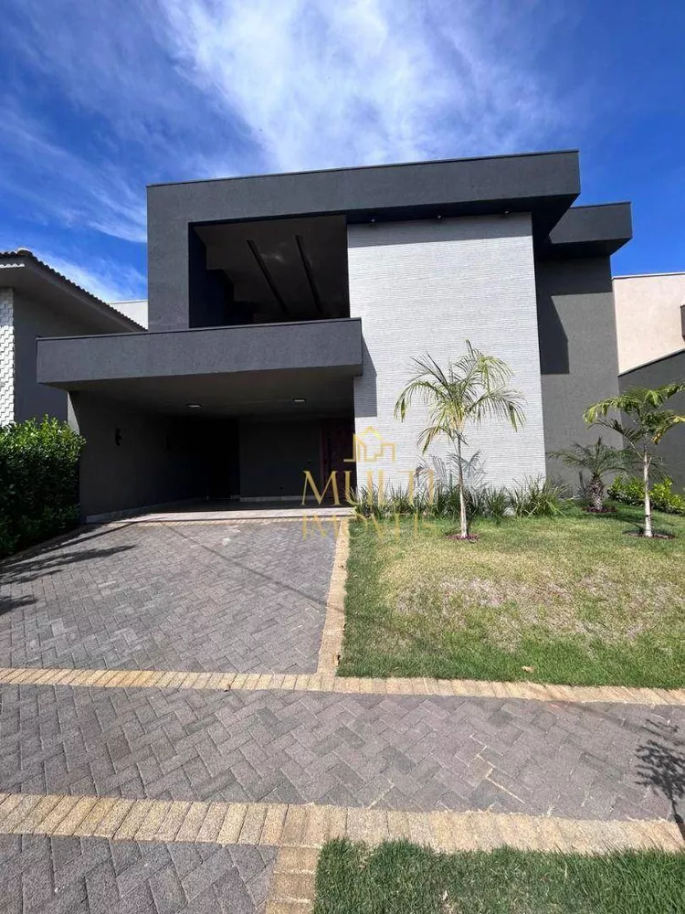 Casa de Condomínio à venda com 3 quartos, 209m² - Foto 2