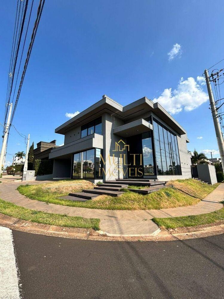 Sobrado, 4 quartos, 481 m² - Foto 1