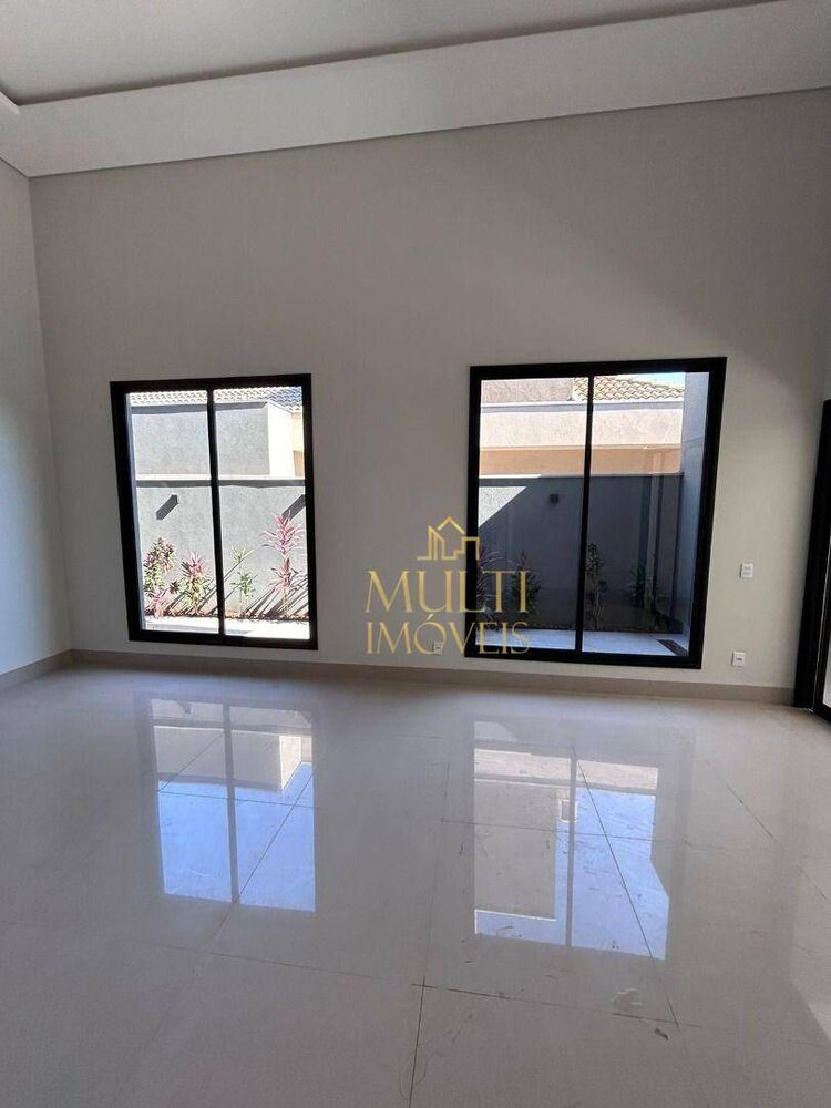 Casa, 3 quartos, 204 m² - Foto 4