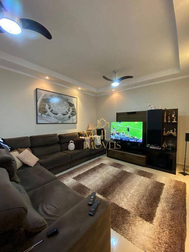 Casa, 2 quartos, 180 m² - Foto 1
