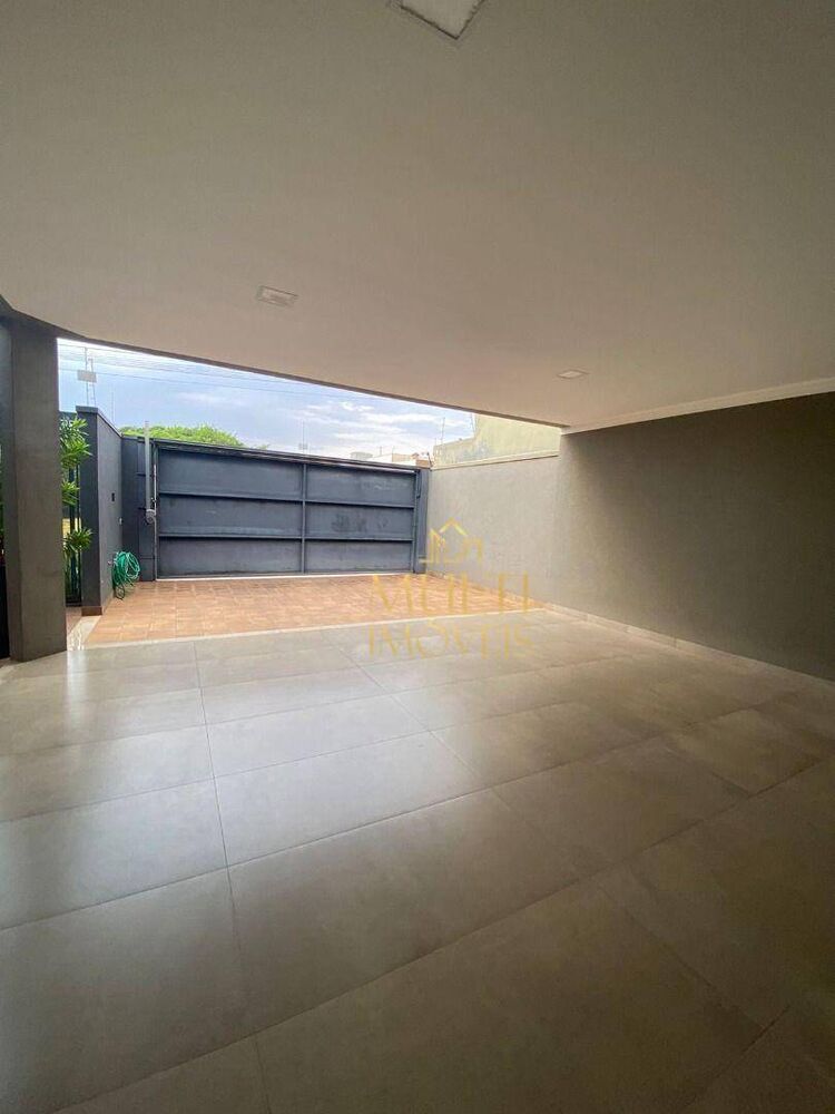 Casa, 3 quartos, 225 m² - Foto 2