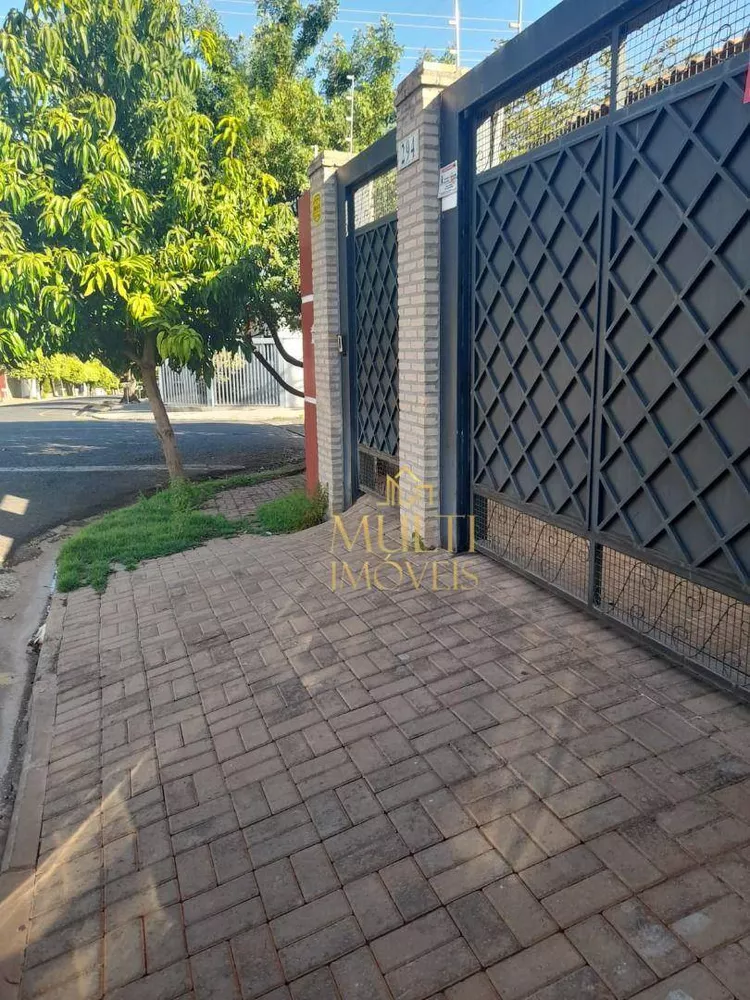 Casa, 3 quartos, 300 m² - Foto 1