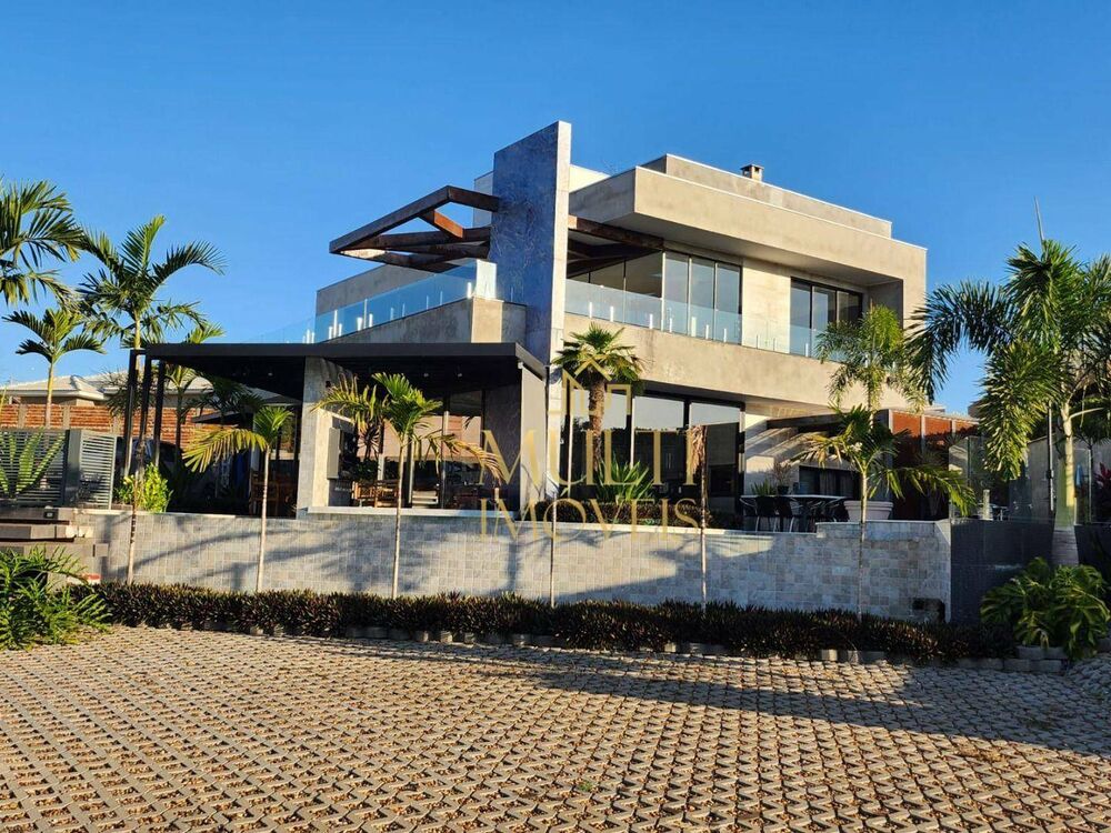 Chácara, 3 quartos, 900 m² - Foto 1