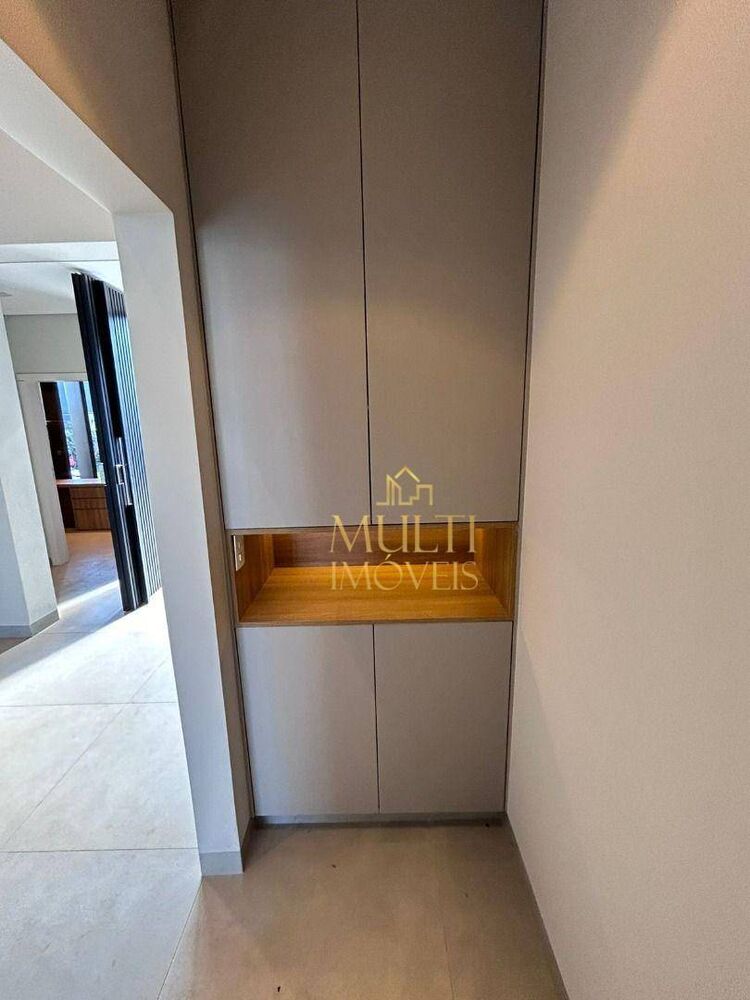 Casa, 3 quartos, 220 m² - Foto 2