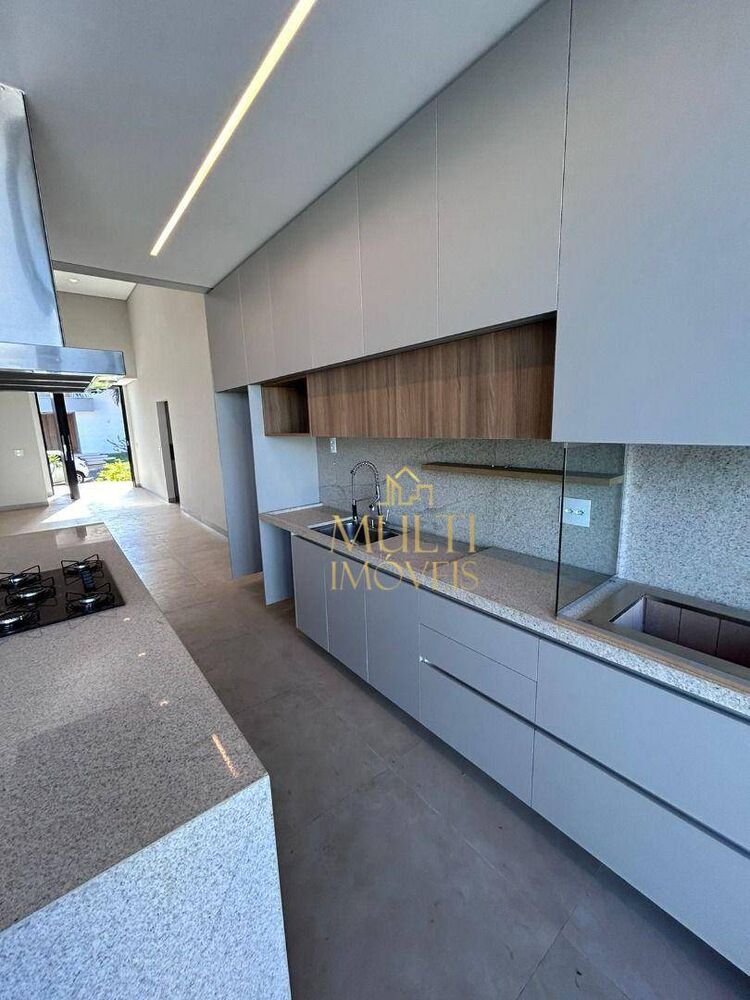 Casa, 3 quartos, 220 m² - Foto 4