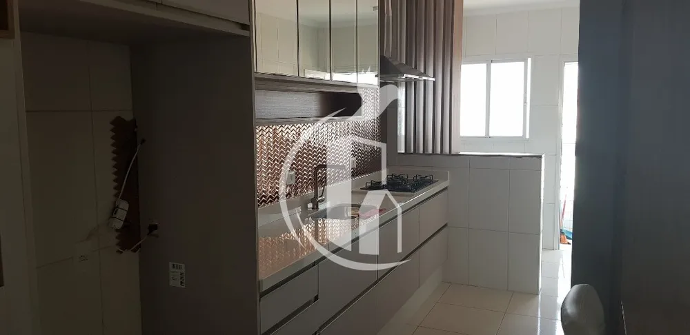 Apartamento, 3 quartos, 96 m² - Foto 2