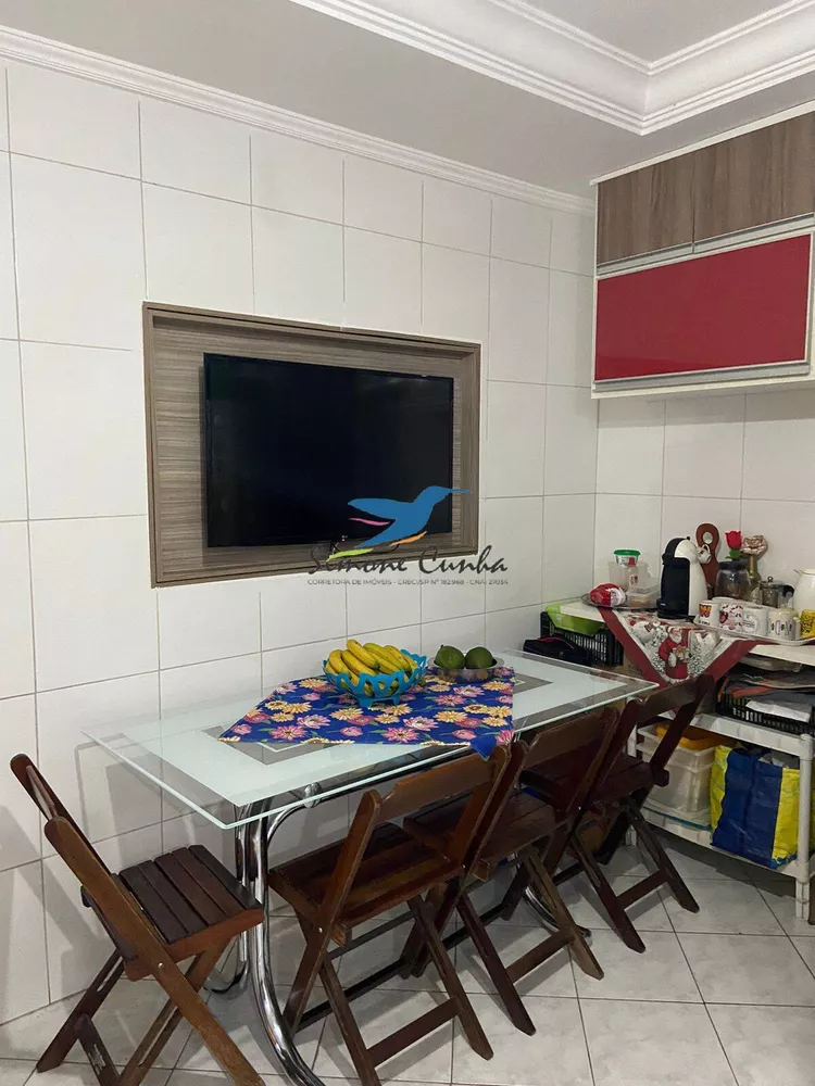 Casa à venda com 2 quartos, 77m² - Foto 3