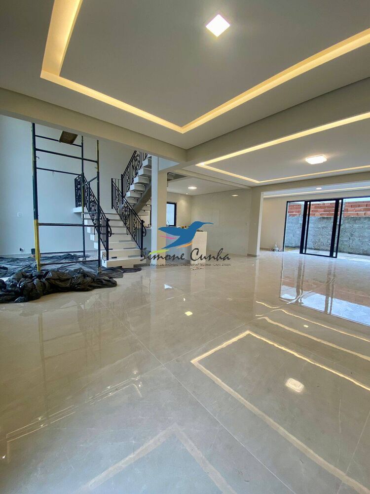 Casa, 3 quartos, 240 m² - Foto 4
