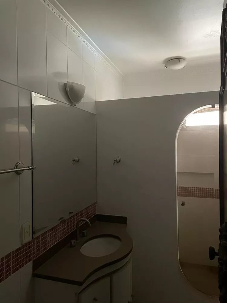 Apartamento à venda com 3 quartos, 333m² - Foto 4