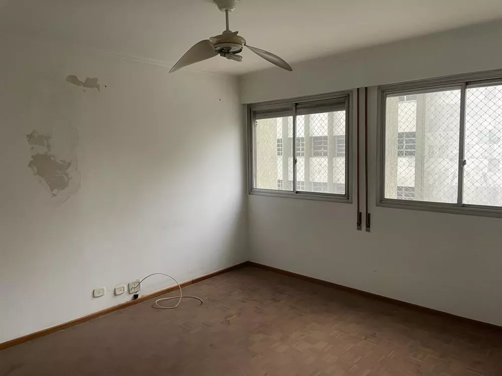 Apartamento à venda com 3 quartos, 333m² - Foto 2