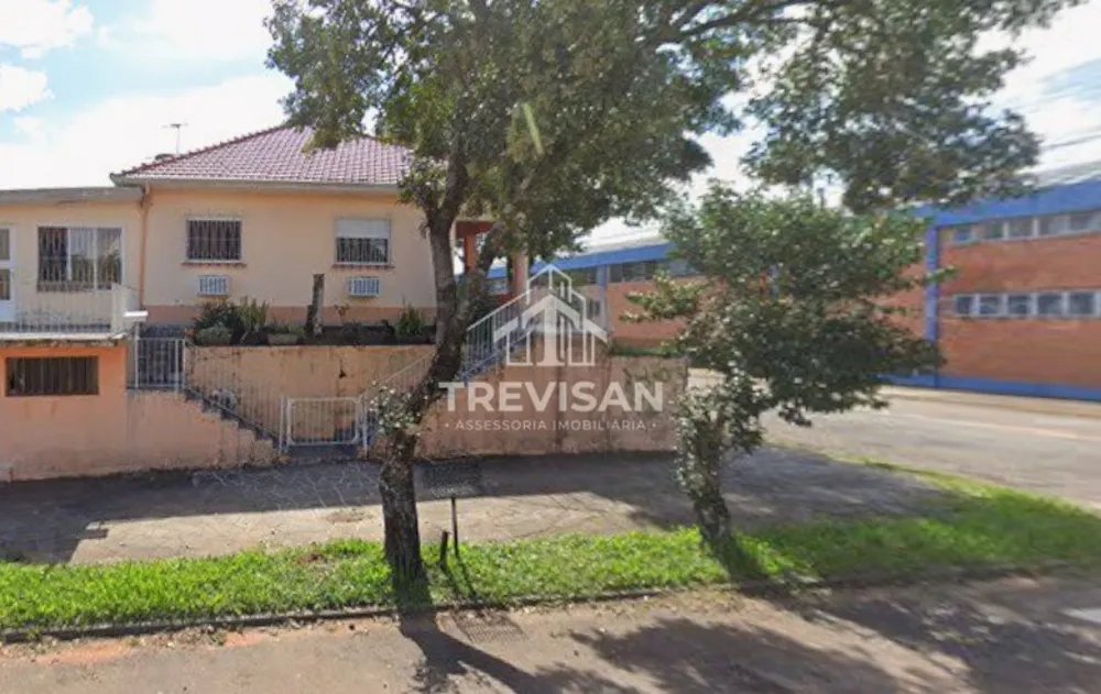 Casa, 4 quartos, 248 m² - Foto 1