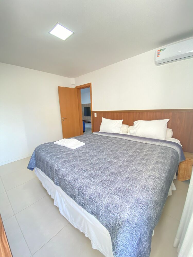 Apartamento à venda com 2 quartos, 80m² - Foto 2