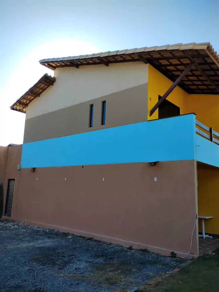 Casa à venda com 2 quartos, 71m² - Foto 2