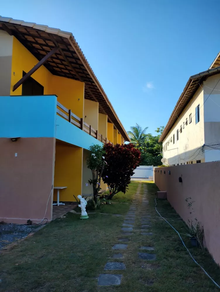 Casa à venda com 2 quartos, 71m² - Foto 1