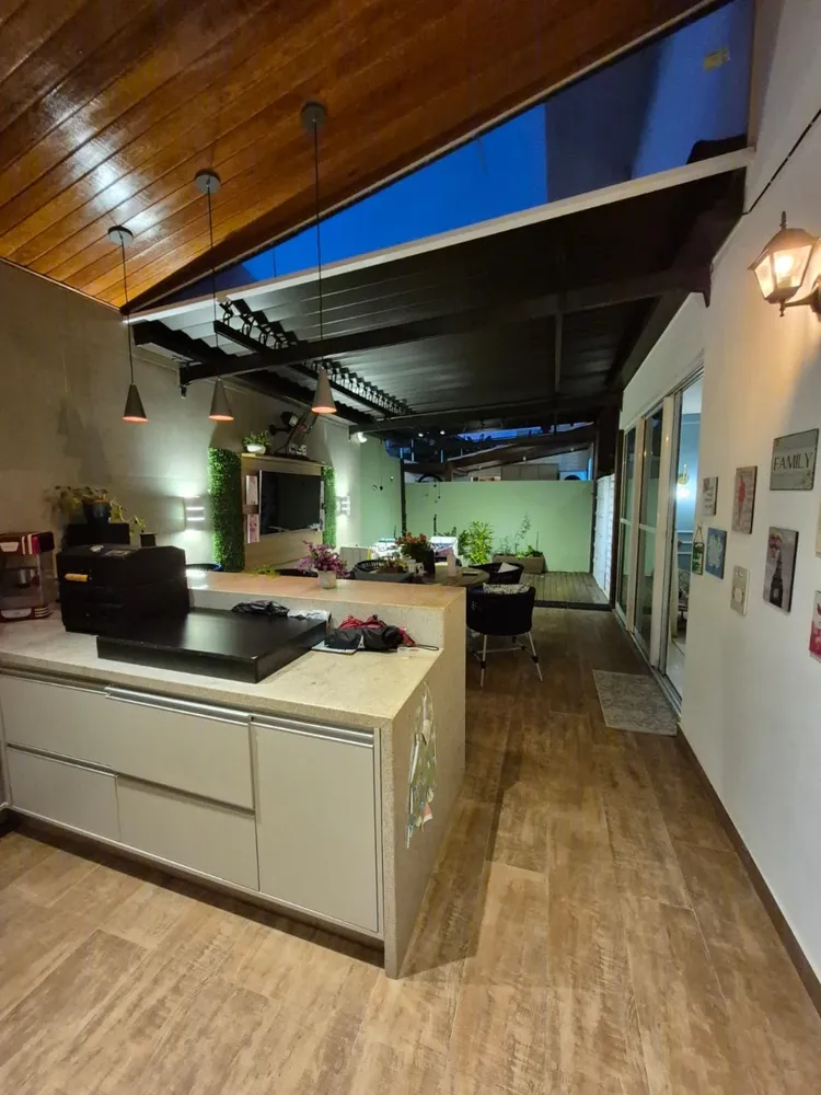 Casa, 4 quartos, 200 m² - Foto 6