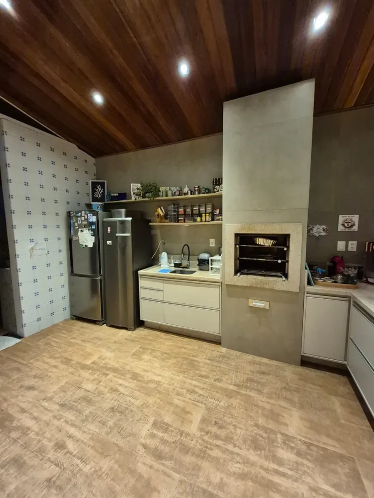 Casa, 4 quartos, 200 m² - Foto 10