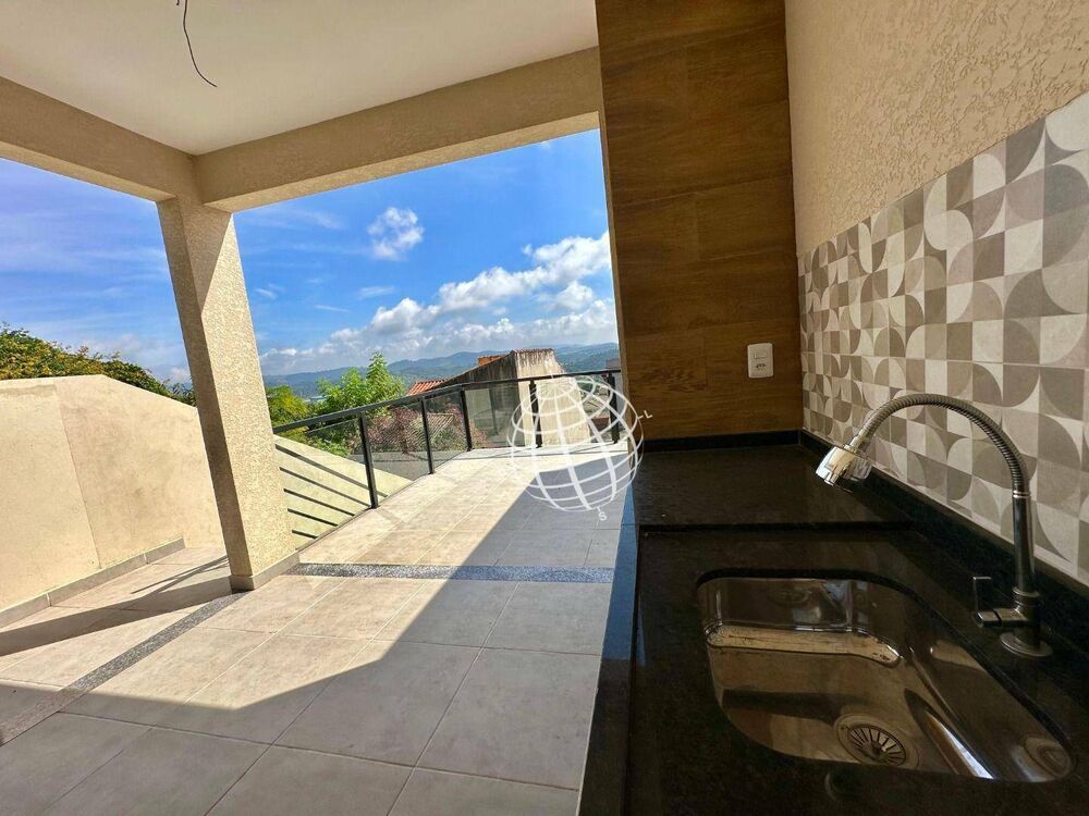 Casa à venda com 3 quartos, 151m² - Foto 3