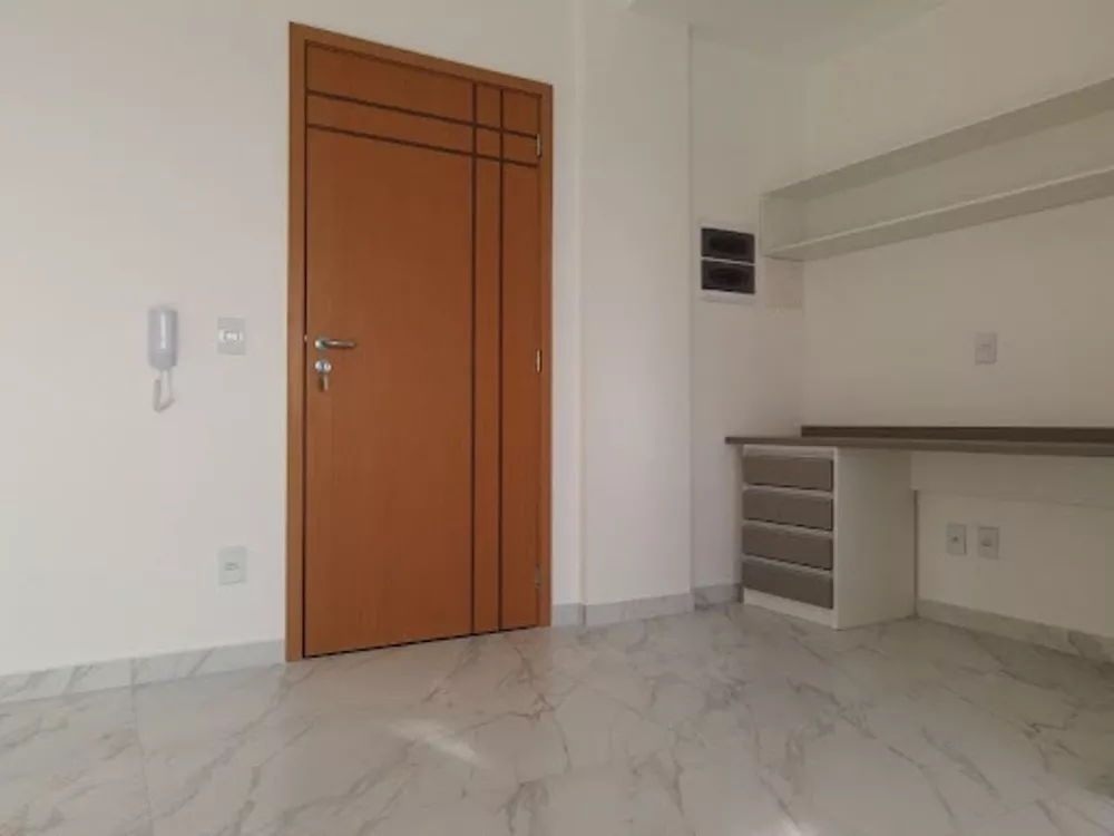 Apartamento à venda com 2 quartos, 85m² - Foto 4