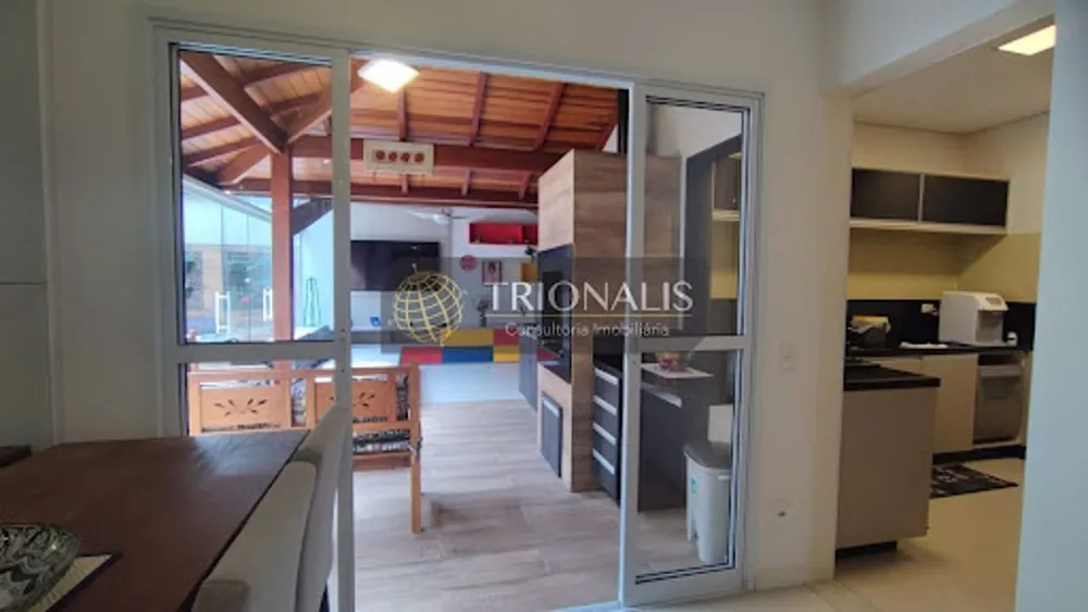 Casa, 3 quartos, 130 m² - Foto 2