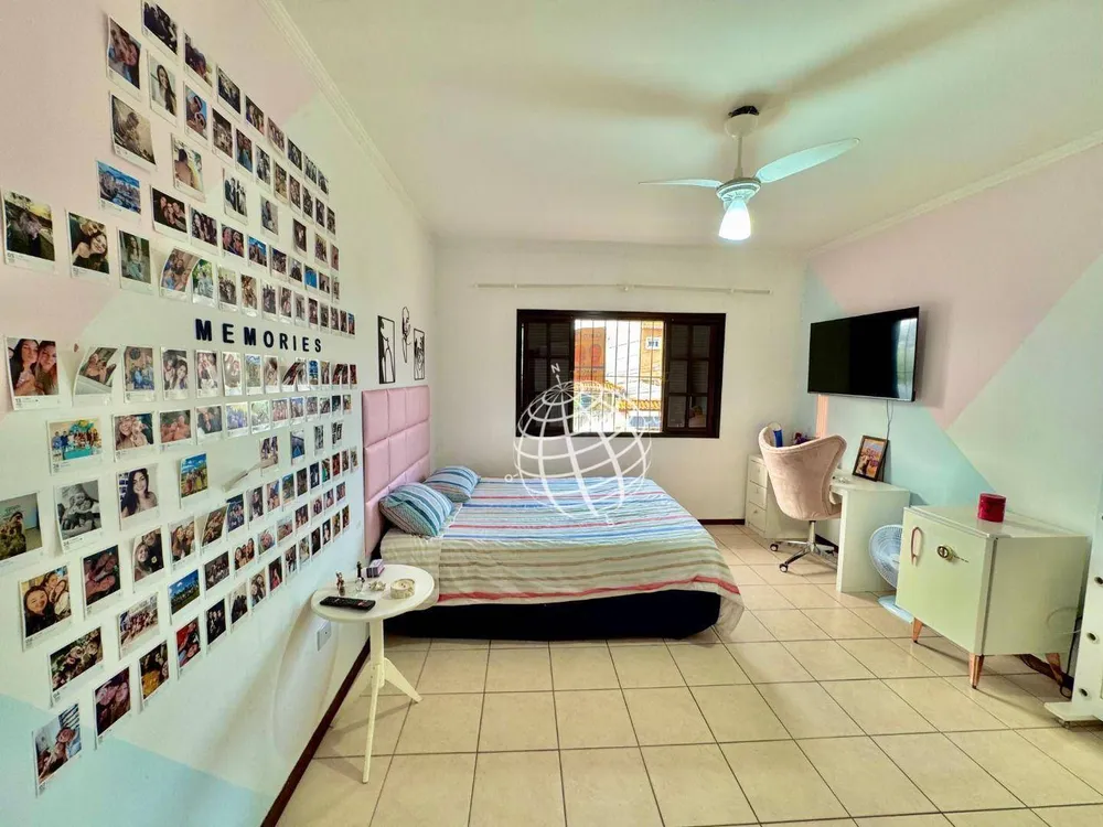 Casa, 3 quartos, 375 m² - Foto 4