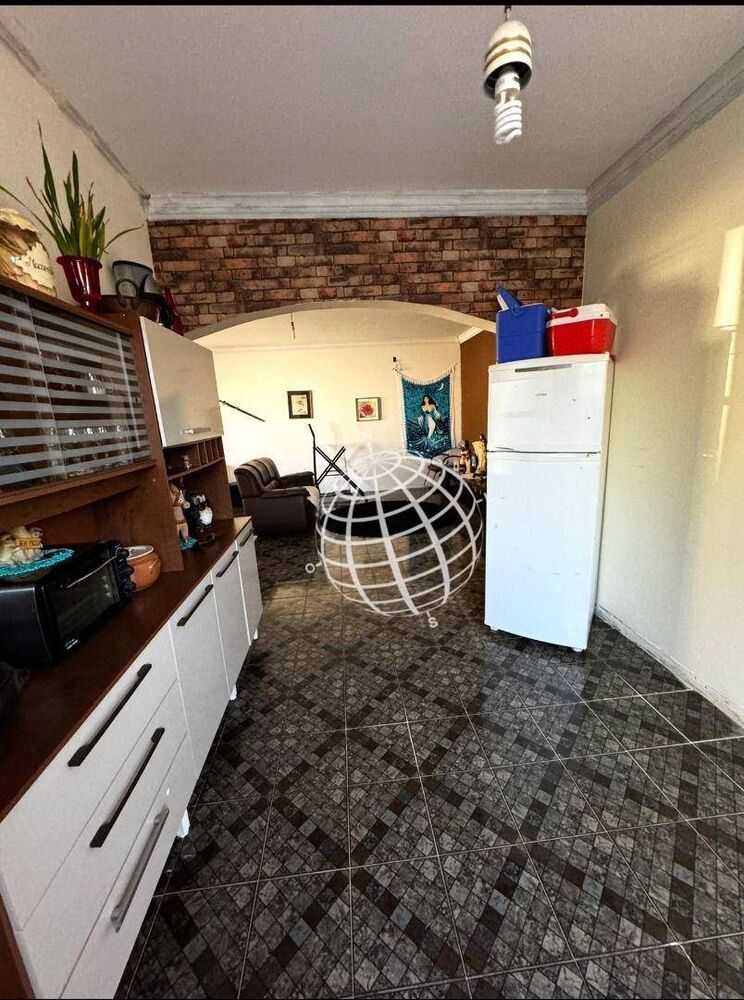 Casa à venda com 3 quartos, 289m² - Foto 4