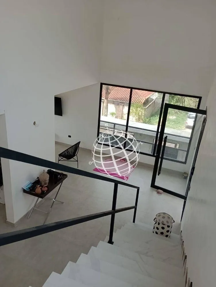Casa, 3 quartos, 192 m² - Foto 2