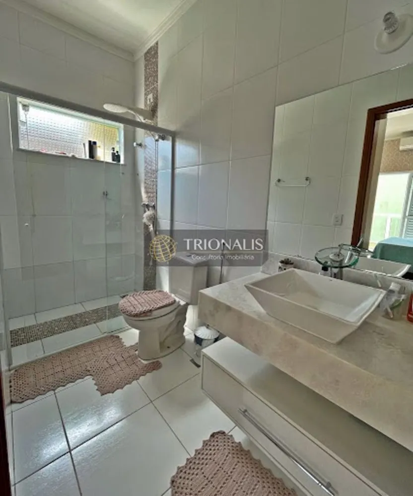 Casa, 3 quartos, 235 m² - Foto 5