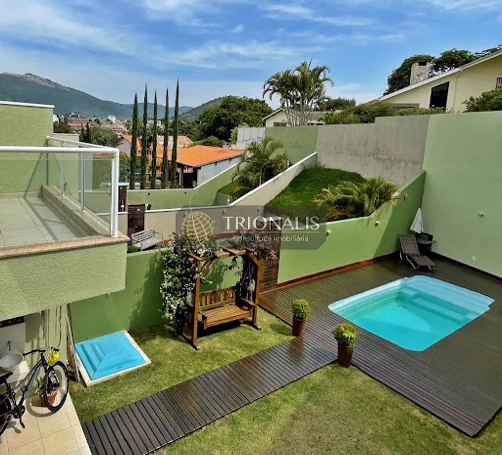 Casa, 3 quartos, 235 m² - Foto 6