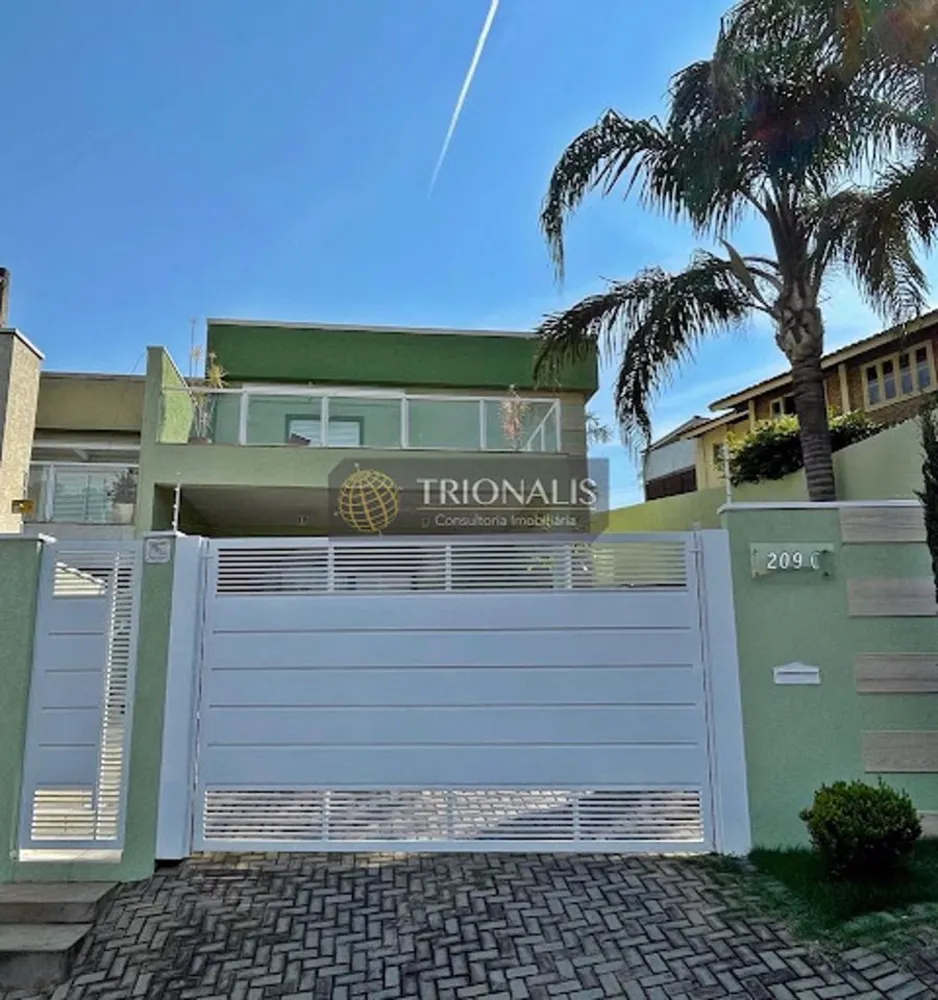 Casa, 3 quartos, 235 m² - Foto 3