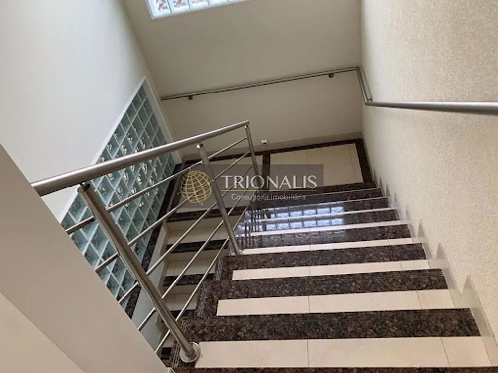 Casa, 4 quartos, 370 m² - Foto 4