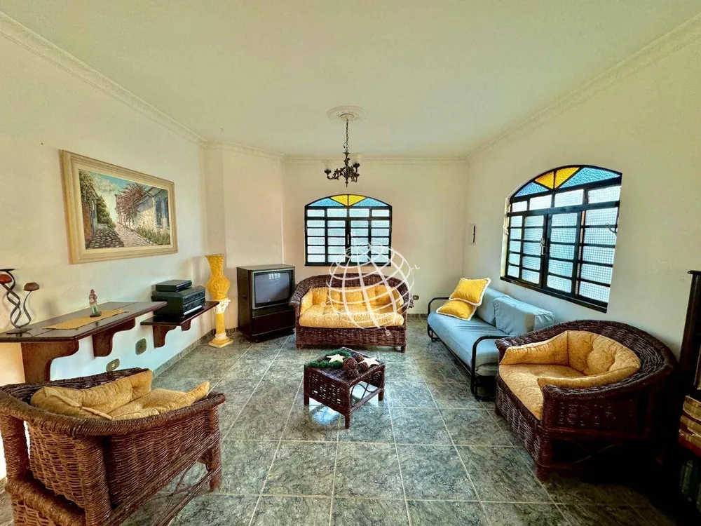 Chácara, 7 quartos, 1000 m² - Foto 2