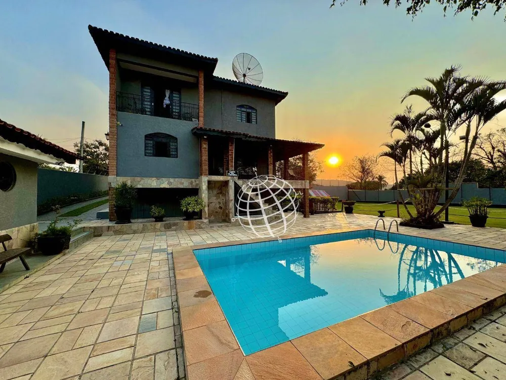 Chácara, 7 quartos, 1000 m² - Foto 1