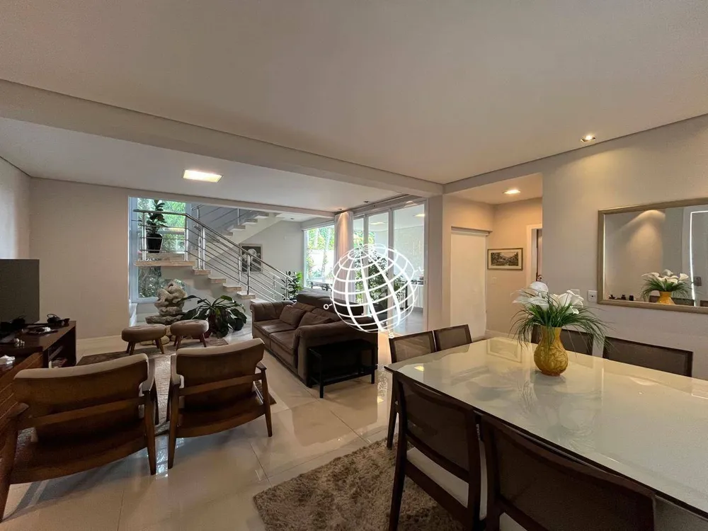 Casa, 3 quartos, 220 m² - Foto 4
