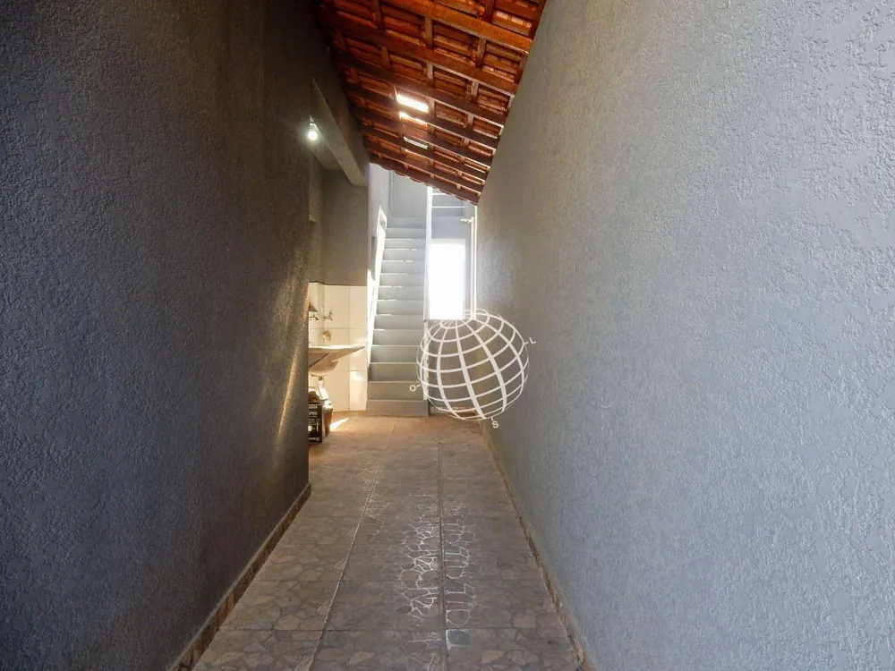 Casa, 3 quartos, 163 m² - Foto 2