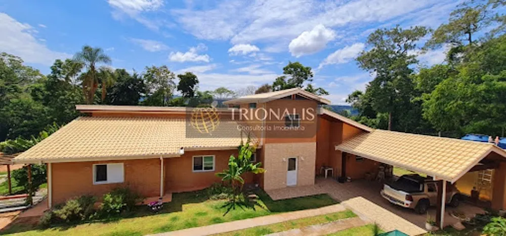 Chácara, 3 quartos, 4200 m² - Foto 1