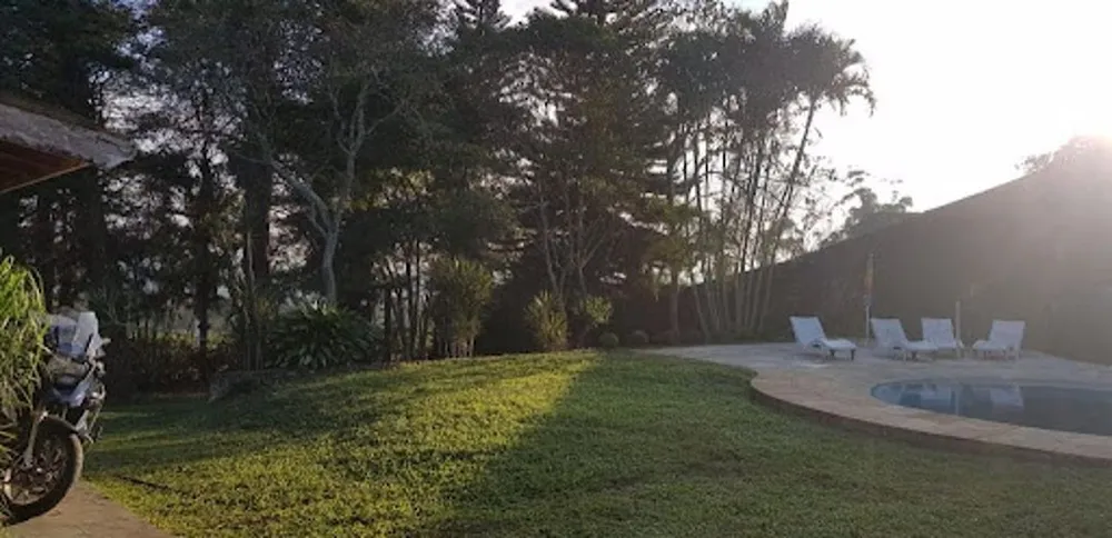 Chácara, 4 quartos, 1600 m² - Foto 1