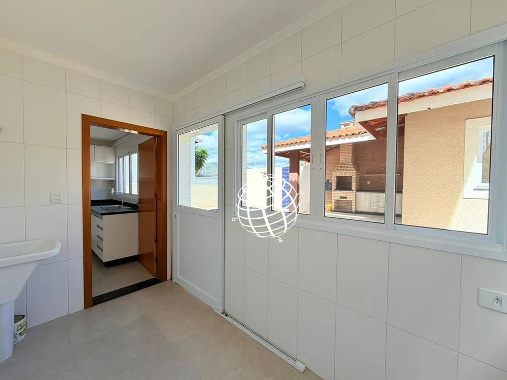 Casa, 4 quartos, 222 m² - Foto 4