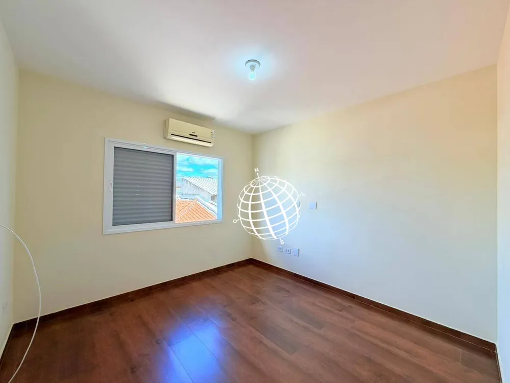 Casa, 4 quartos, 222 m² - Foto 2