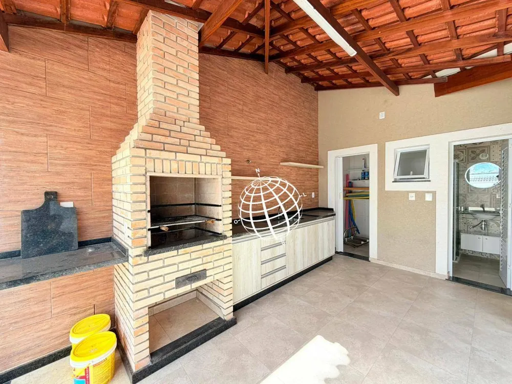 Casa, 4 quartos, 222 m² - Foto 1