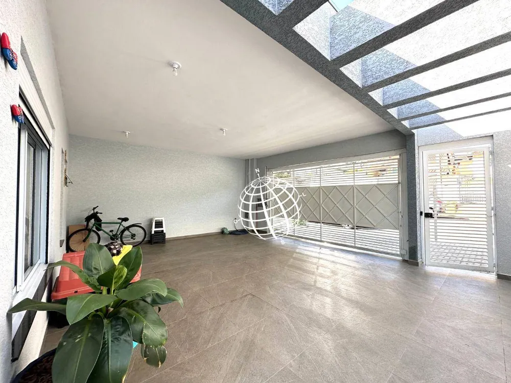 Casa, 3 quartos, 255 m² - Foto 2