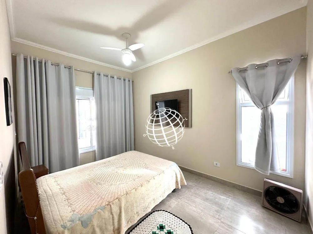 Casa, 3 quartos, 255 m² - Foto 1