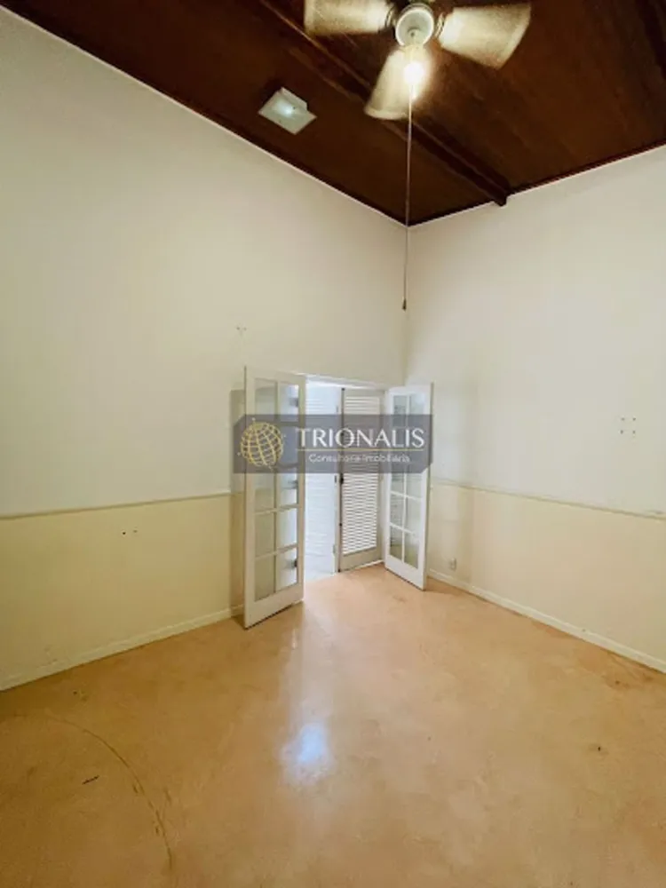 Casa, 6 quartos, 252 m² - Foto 12