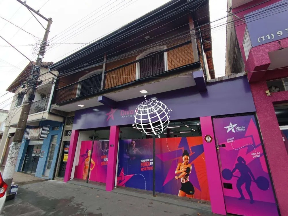 Sala-Conjunto, 300 m² - Foto 1