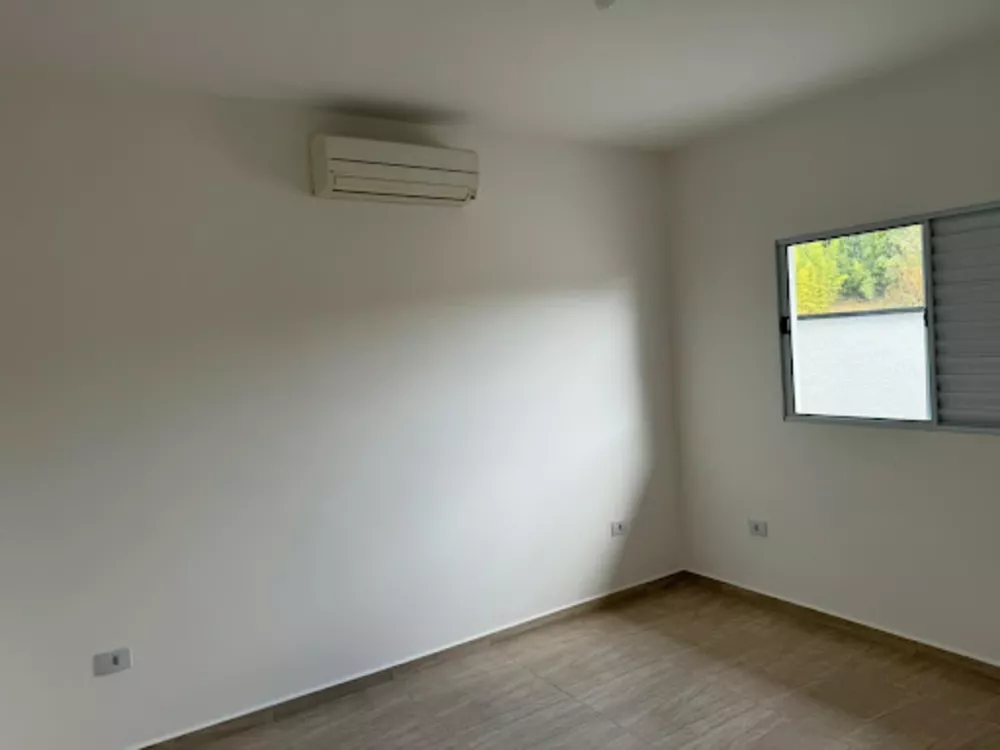 Chácara à venda com 2 quartos, 69m² - Foto 3