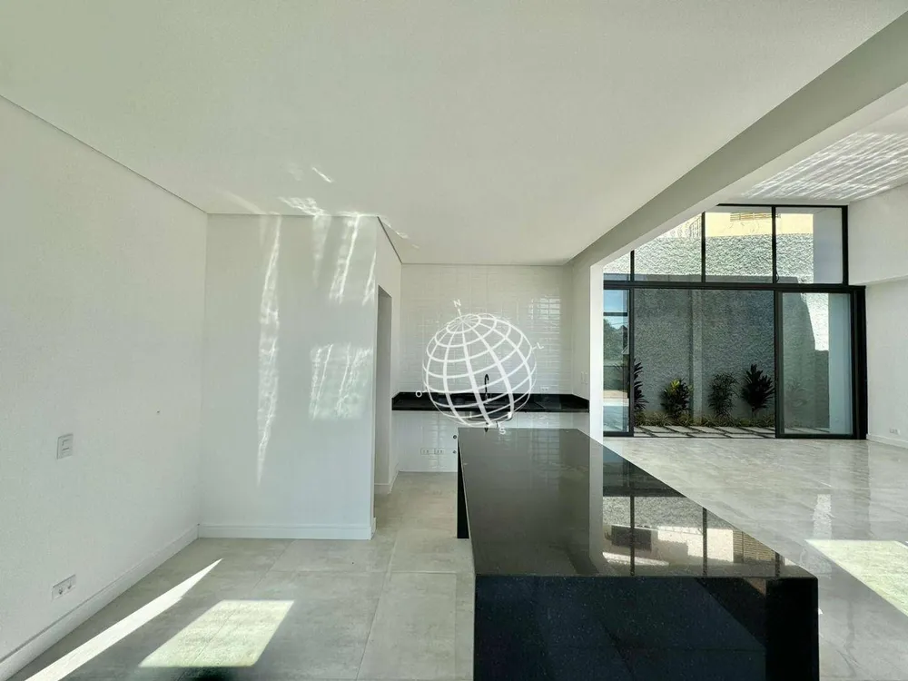 Casa, 3 quartos, 235 m² - Foto 9