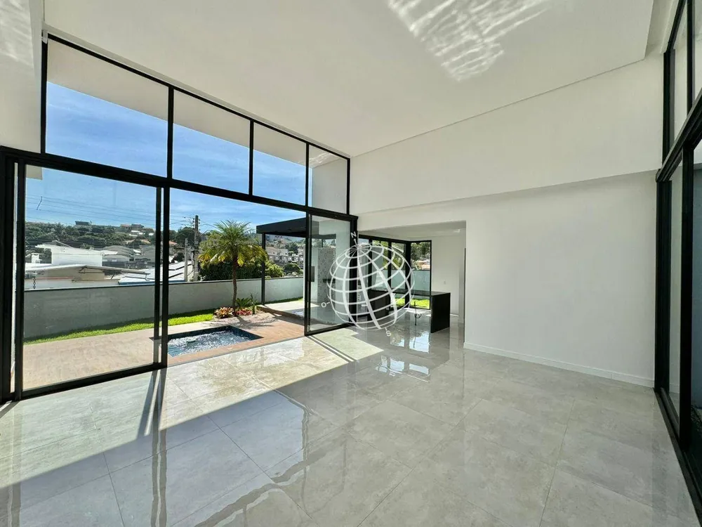 Casa, 3 quartos, 235 m² - Foto 4